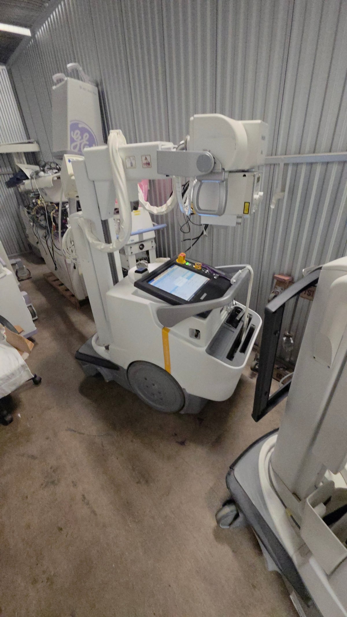 Philips Mobile Diagnost with DR Mobile Xray machine